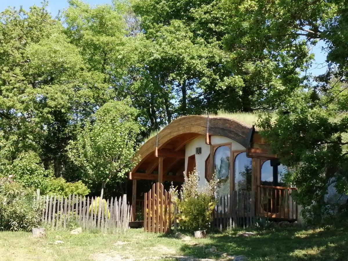 Fount De Cousteno Limbrassac Dış mekan fotoğraf