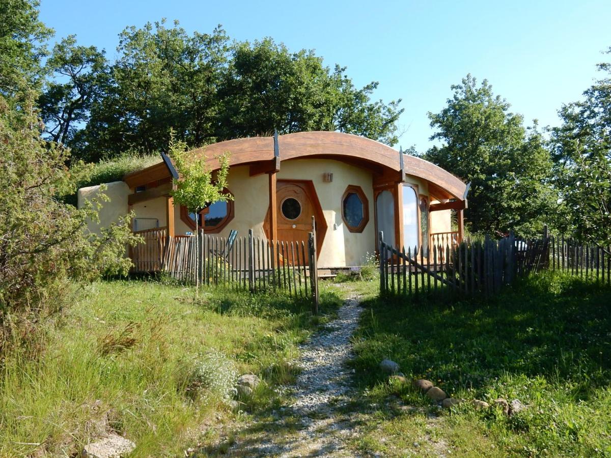 Fount De Cousteno Limbrassac Dış mekan fotoğraf